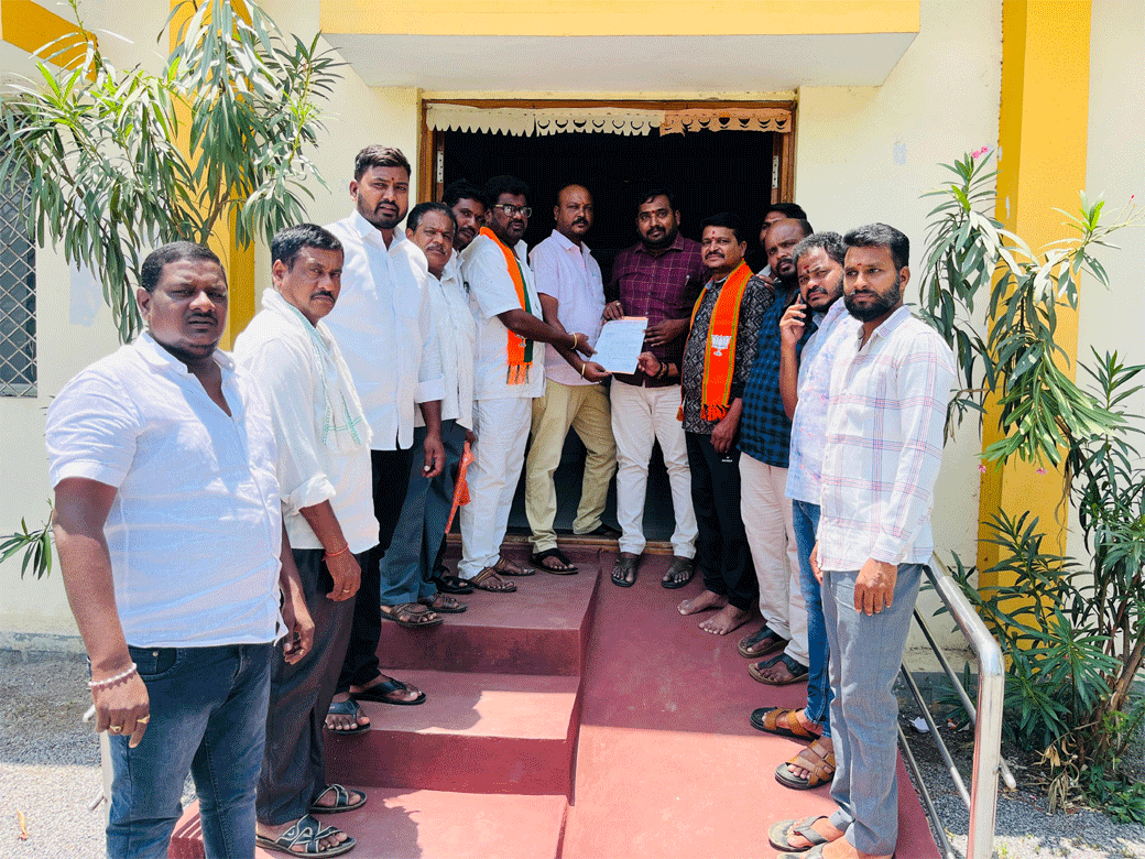  KOURUTLA | కోరుట్లలో అక్రమంగా నివసిస్తున్న పాకిస్తాన్, బంగ్లాదేశ్ వాసులను వెనక్కి పంపాలి