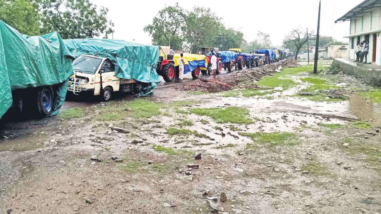 జోరువాన.. ఆదిలాబాద్‌, నిర్మల్‌ జిల్లాల్లో భారీ వర్షం