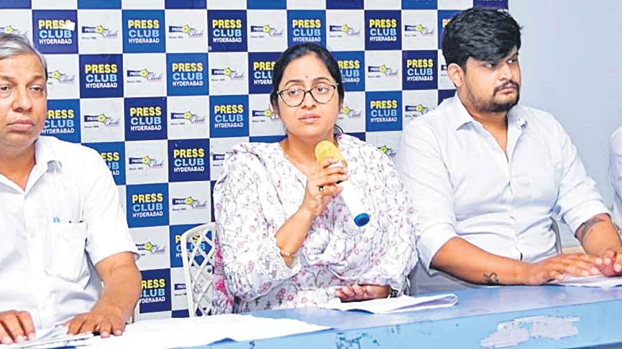 17 మంది ప్రాణాలు తీసింది ప్రభుత్వ నిర్లక్ష్యమే..