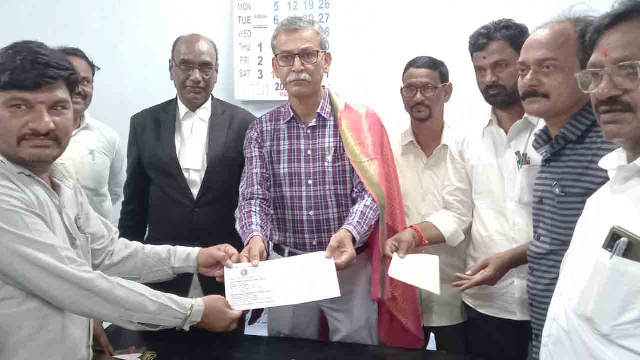 Health insurance | న్యాయవాద గుమస్తాలకు ఆరోగ్య బీమా
