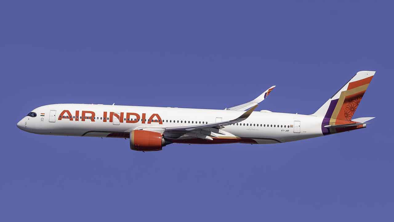 Air India Express | రూ.1,300కే విమాన టికెట్‌.. ఎయిర్‌ ఇండియా ఎక్స్‌ప్రెస్‌ ఫ్లాష్‌ సేల్‌