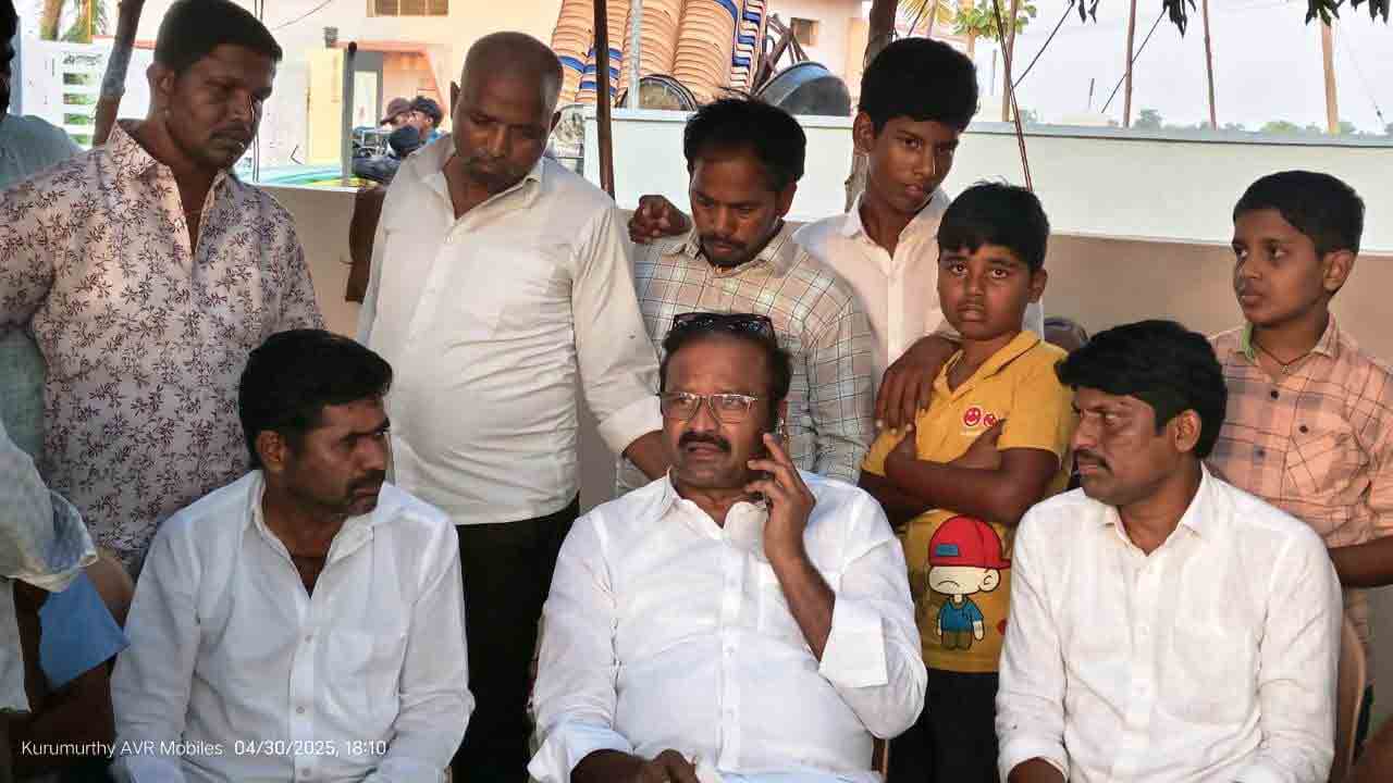 ధాన్యం కొనుగోలు చేయాలి