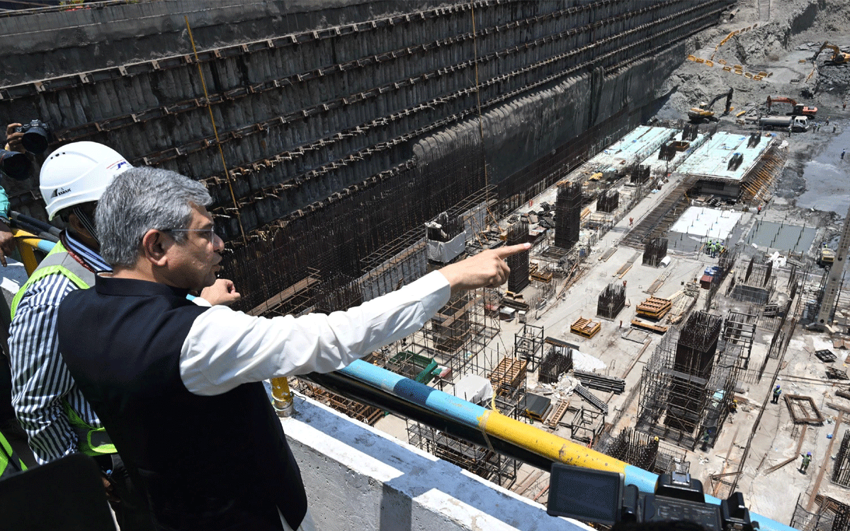 BKC : శ‌ర‌వేగంగా బుల్లెట్ రైలు స్టేష‌న్ ప‌నులు : రైల్వే మంత్రి అశ్విని వైష్ణ‌వ్‌