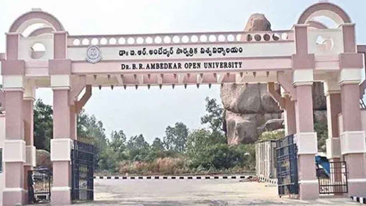 31లోగా బీఆర్‌ఏఓయూ డిగ్రీ సెమిస్టర్‌ పరీక్షల ఫీజులు చెల్లించాలి