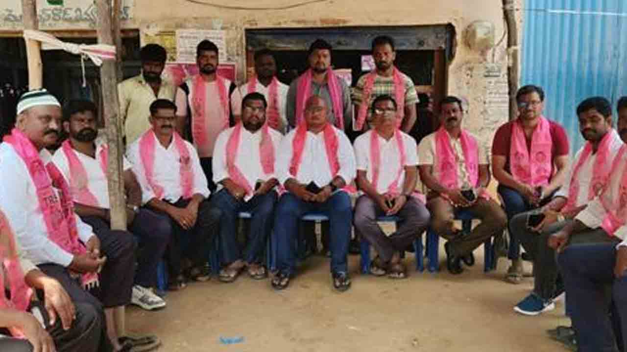 Palamuru Project | కేసీఆర్‌కు పేరు వస్తుందని పాలమూరు ప్రాజెక్టును పక్కన పెట్టారు : బీఆర్‌ఎస్‌ నాయకుల విమర్శ