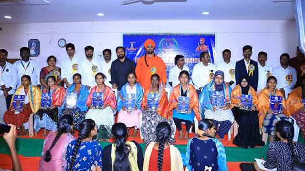 BTM Foundation | బీటీఎం ఫౌండేషన్ ఆధ్వర్యంలో పది, ఇంటర్‌ ప్రతిభ విద్యార్థులకు సన్మానం