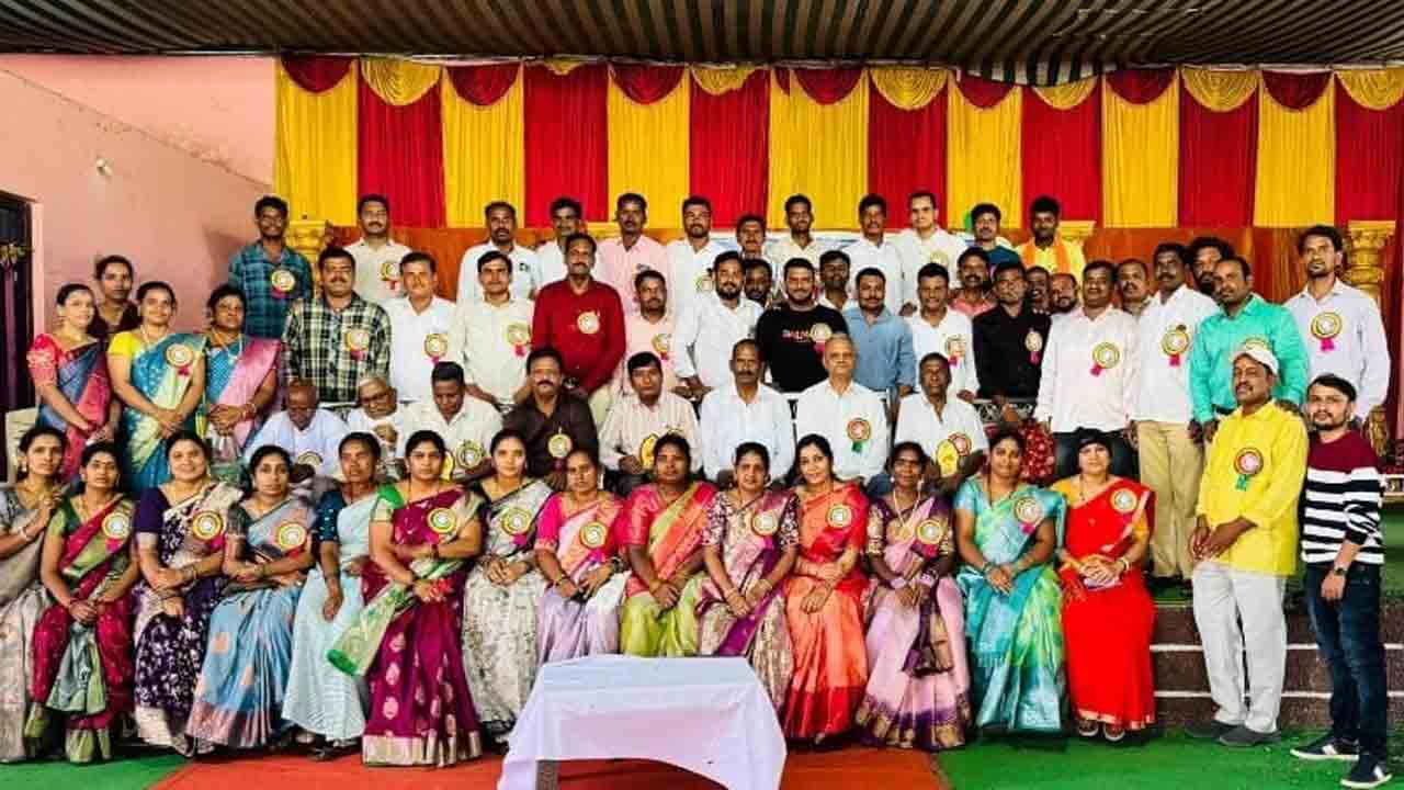 Alumni meet | ‘దోస్త్ మేరా దోస్త్’ అంటూ 22 ఏళ్ల తర్వాత కలిసిన పూర్వ విద్యార్థులు