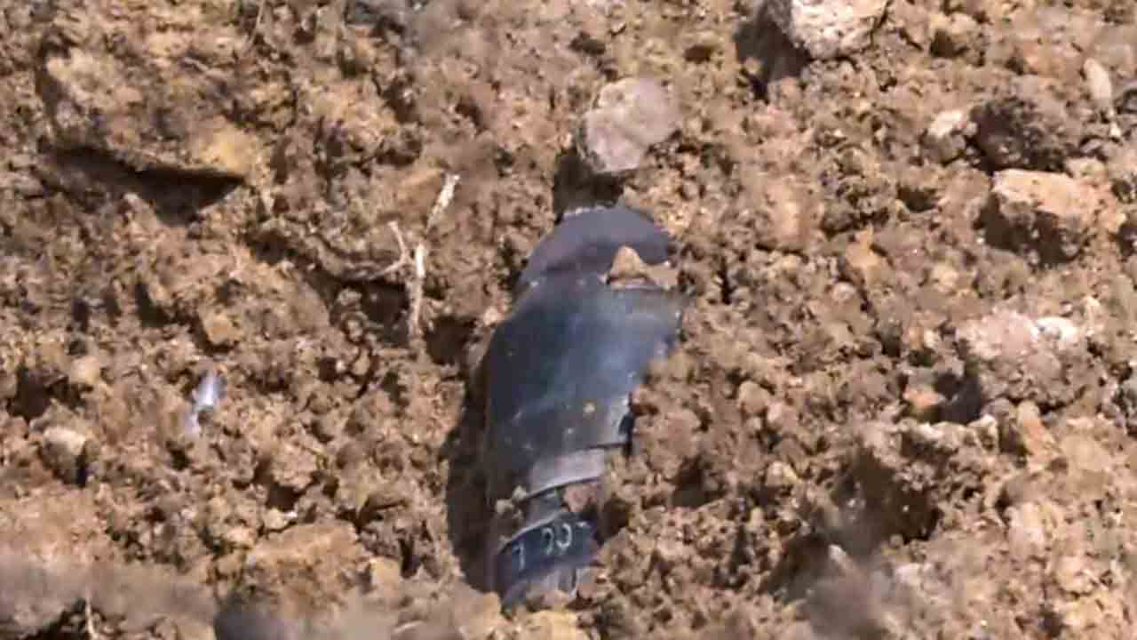 Bomb like object recovered | జైసల్మేర్‌లో బాంబు వంటి వస్తువు గుర్తింపు.. పరిశీలించిన పోలీసులు, భద్రతా దళాలు