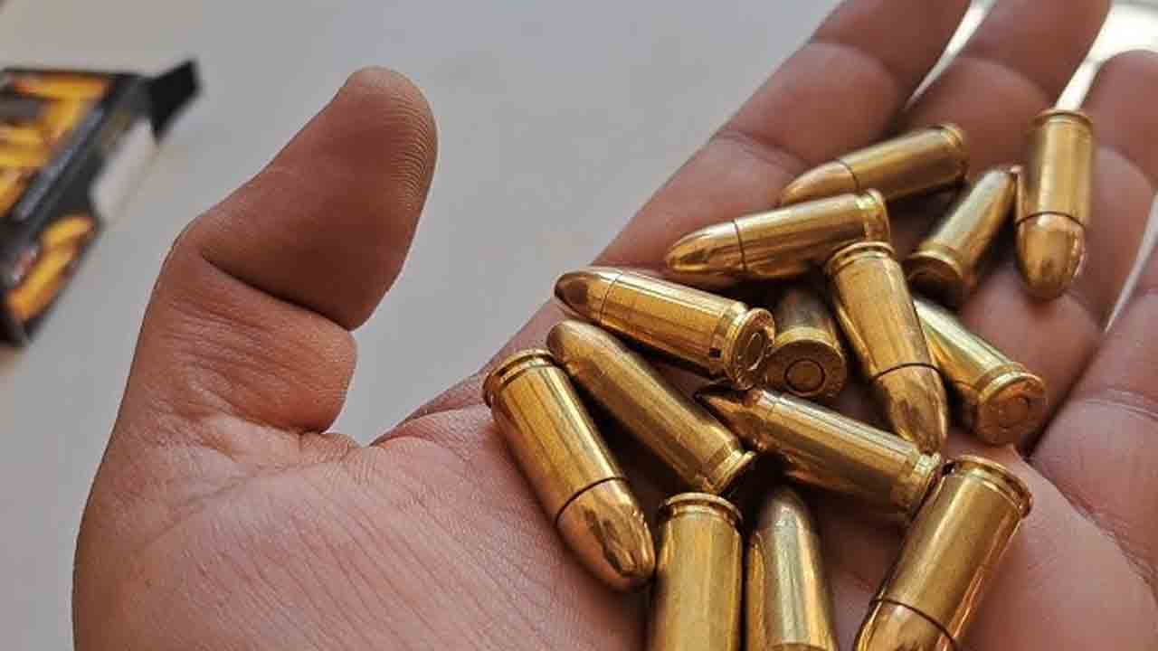 DSP | డీఎస్పీ ఇంట్లో భారీగా బుల్లెట్లు..! ఎక్కడి నుంచి వచ్చాయోనని ఆరా..!