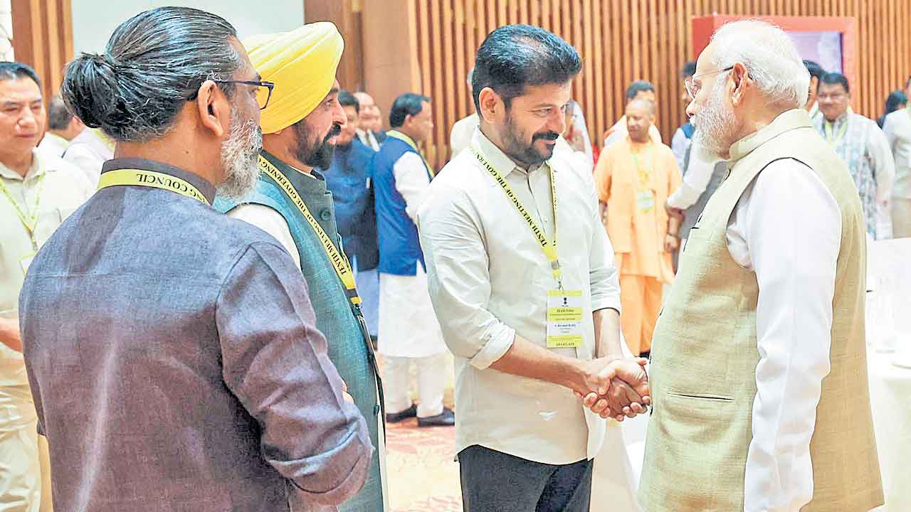 మిగులు ముసుగు.. నికర దోపిడీ.. తెలంగాణకు చారిత్రక అన్యాయంపై కాంగ్రెస్ ప్రభుత్వం మొద్దునిద్ర!