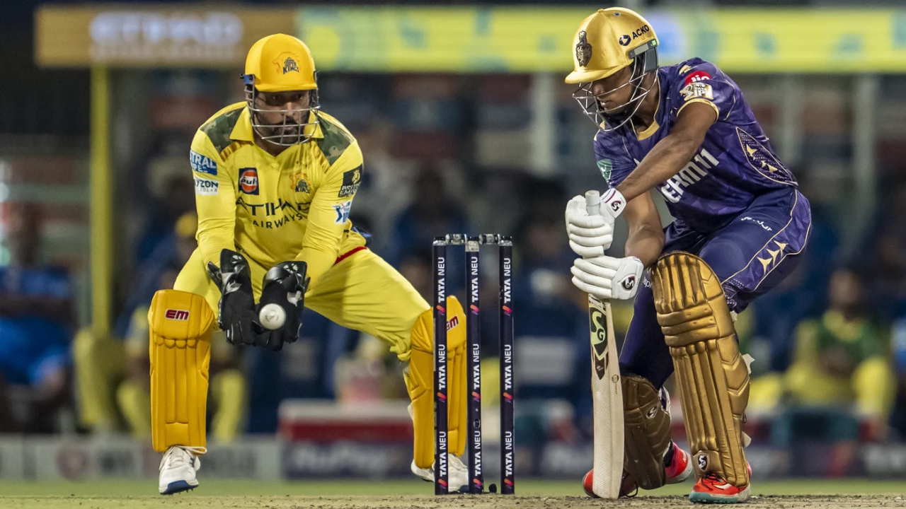 KKR Vs CSK | చెన్నై టార్గెట్‌ 180 పరుగులు.. నూర్‌ అహ్మద్‌ స్పిన్‌కు కేకేఆర్‌ విలవిల..!