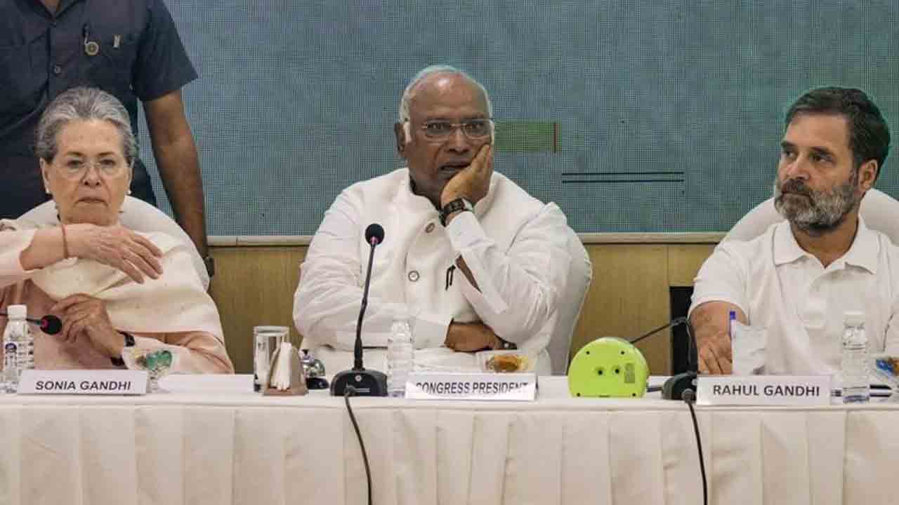 CWC meet | కాంగ్రెస్‌ వర్కింగ్‌ కమిటీ సమావేశం.. కీలక అంశాలపై చర్చ