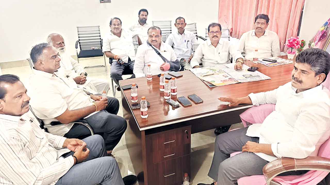 దౌర్జన్యానికి దిగితే సహించం