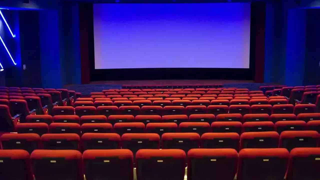 థియేటర్ల బంద్‌ లేదు