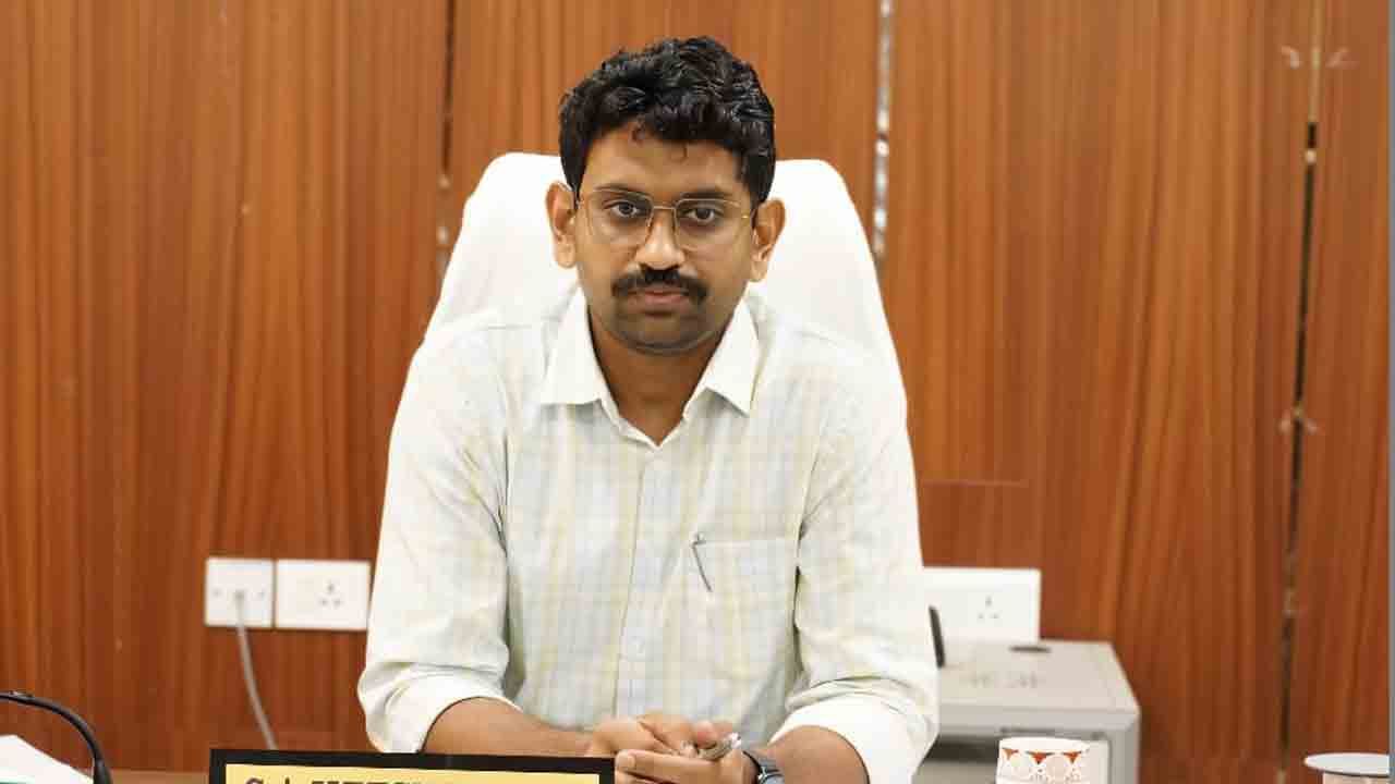 దరఖాస్తులపై క్షేత్రస్థాయిలో విచారణ చేపట్టాలి