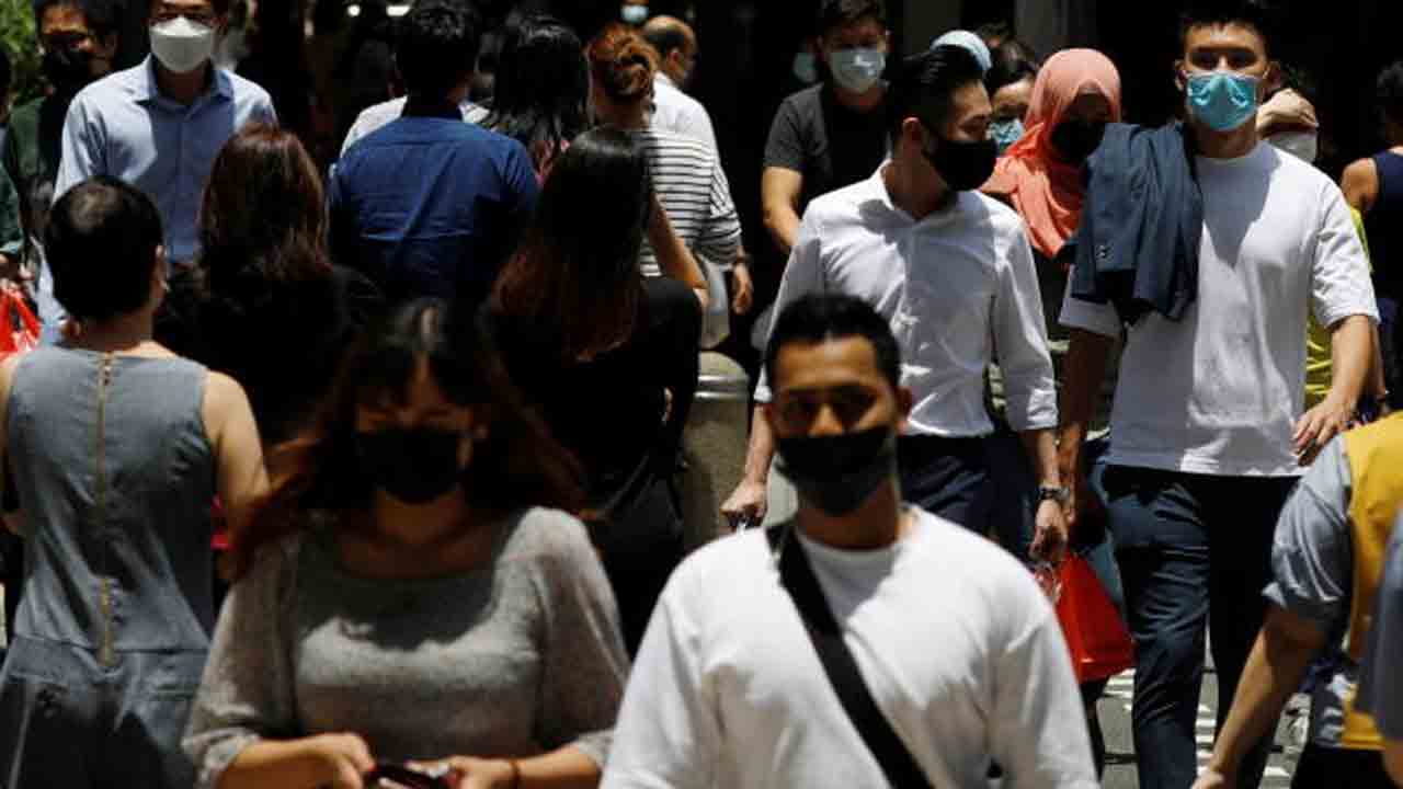 Covid Cases | మళ్లీ కోరలు చాస్తున్న కరోనా మహమ్మారి.. ఆ దేశాల్లో హై అలర్ట్‌