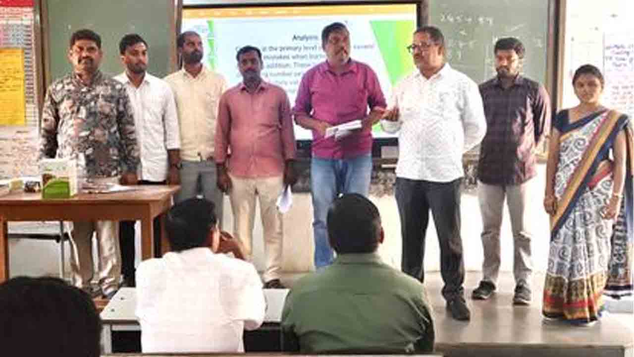 DRP Prasad | ప్రభుత్వ పాఠశాలలో ఆంగ్ల బోధన జరిగేలా కృషి చేయాలి : డీఆర్పీ నెహ్రూ ప్రసాద్‌