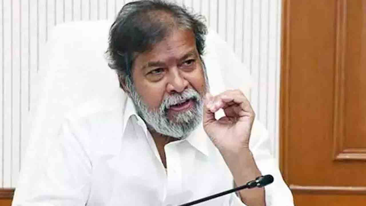 ఫ్రొఫెసర్ల పోస్టులను భర్తీ చేయాలి