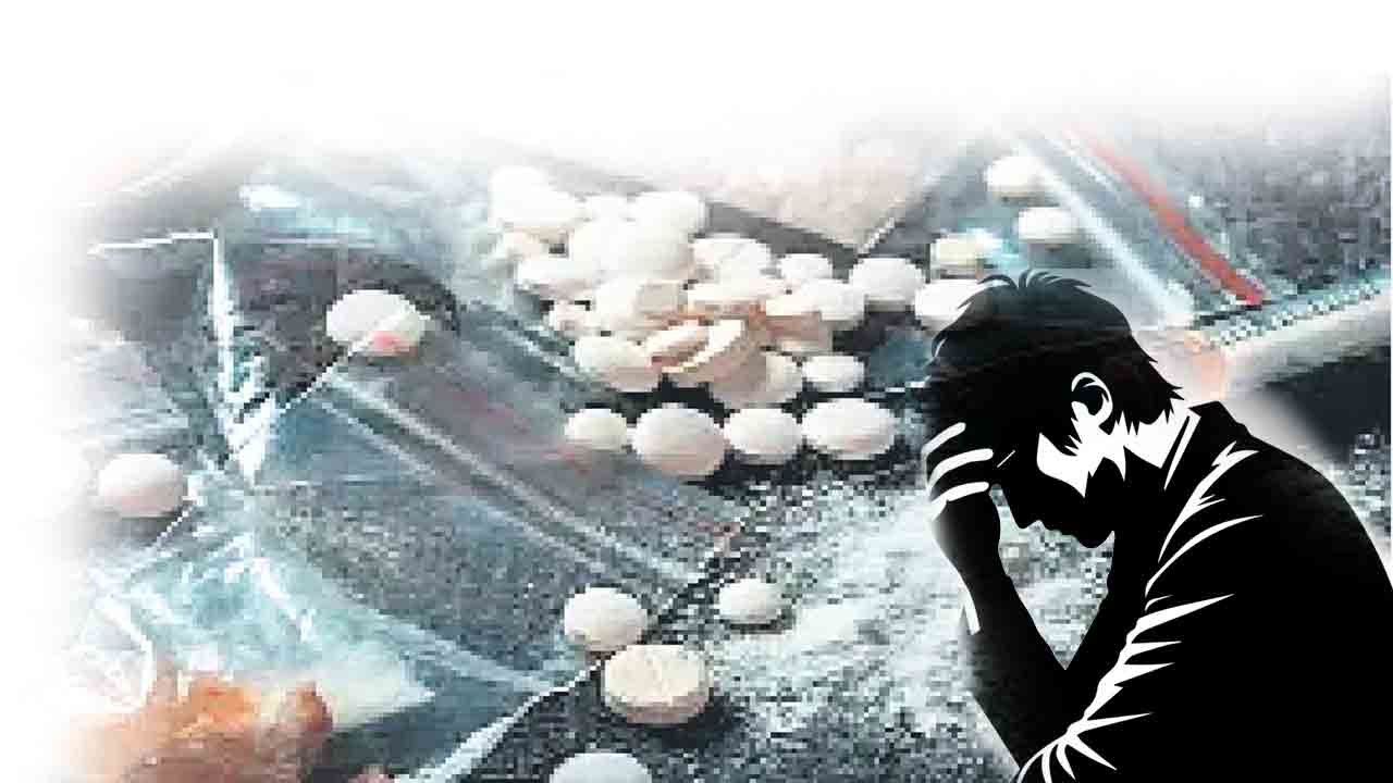De-Addiction Centers | ఉపశమనం కాదు.. ఊపిరి తీస్తున్నారు.. గ్రేటర్‌లో విచ్చలవిడిగా డీ-అడిక్షన్‌ కేంద్రాలు