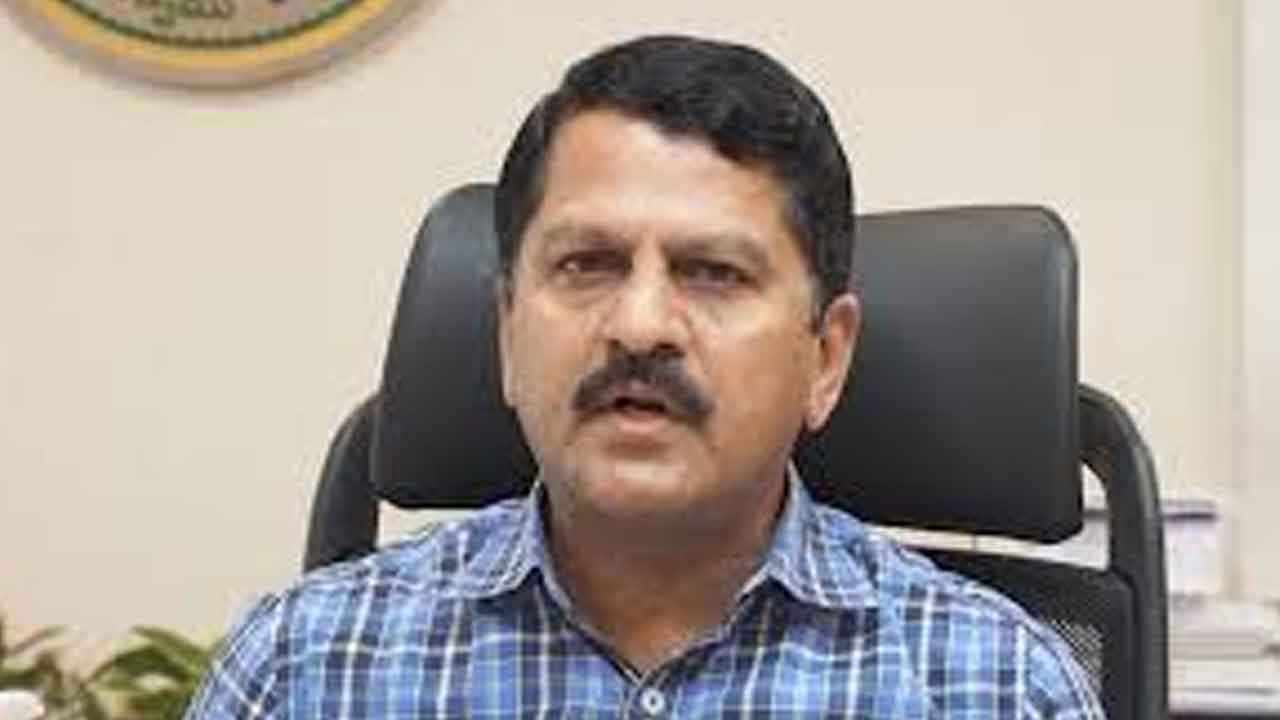 ప్రభుత్వ పాఠశాలలపై నమ్మకం పెంచండి