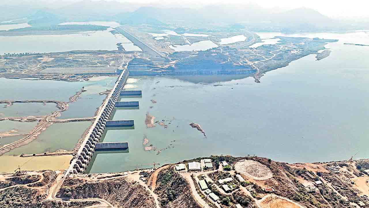 Godavari River | ఏపీలో మూలమూలకూ గోదావరి.. తెలంగాణ మళ్లీ ఎడారి!