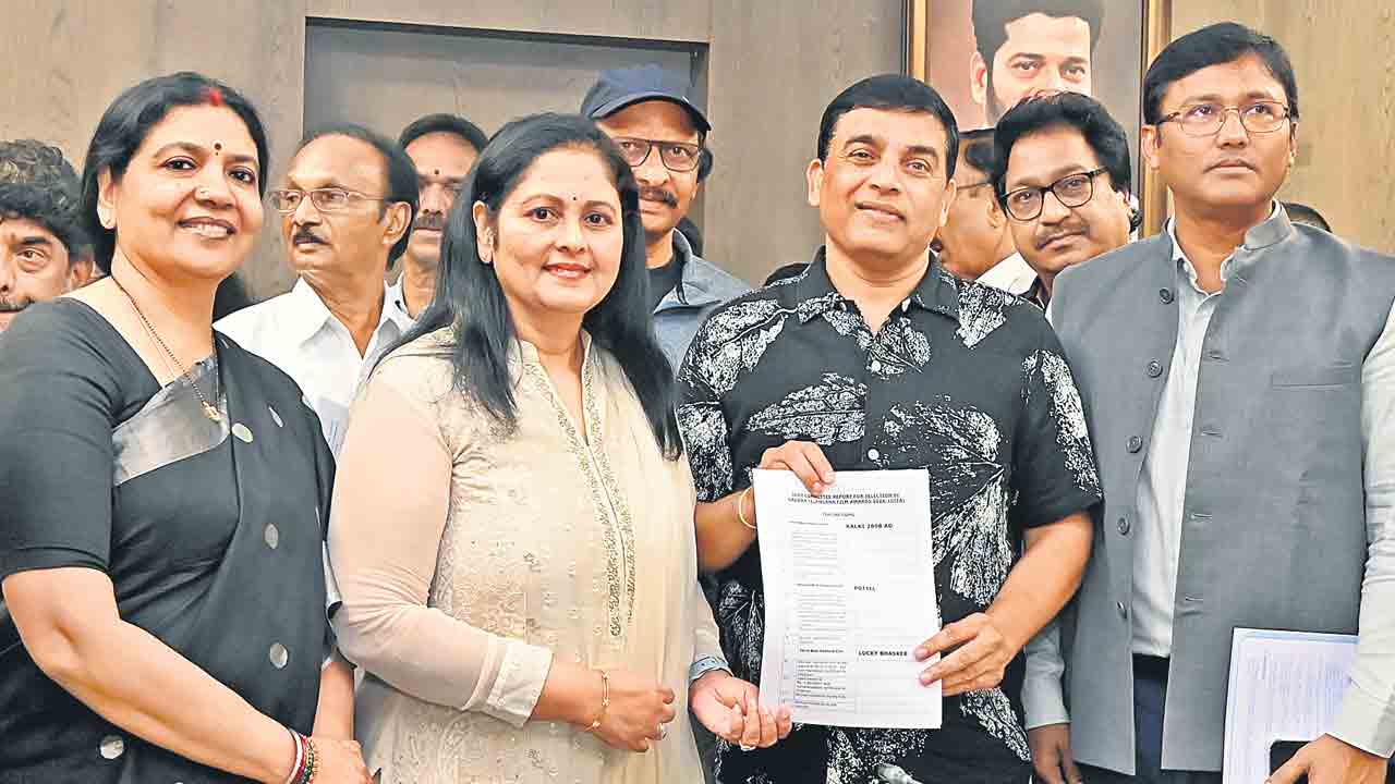 గద్దర్‌ తెలంగాణ ఫిల్మ్‌ అవార్డులకు శ్రీకారం