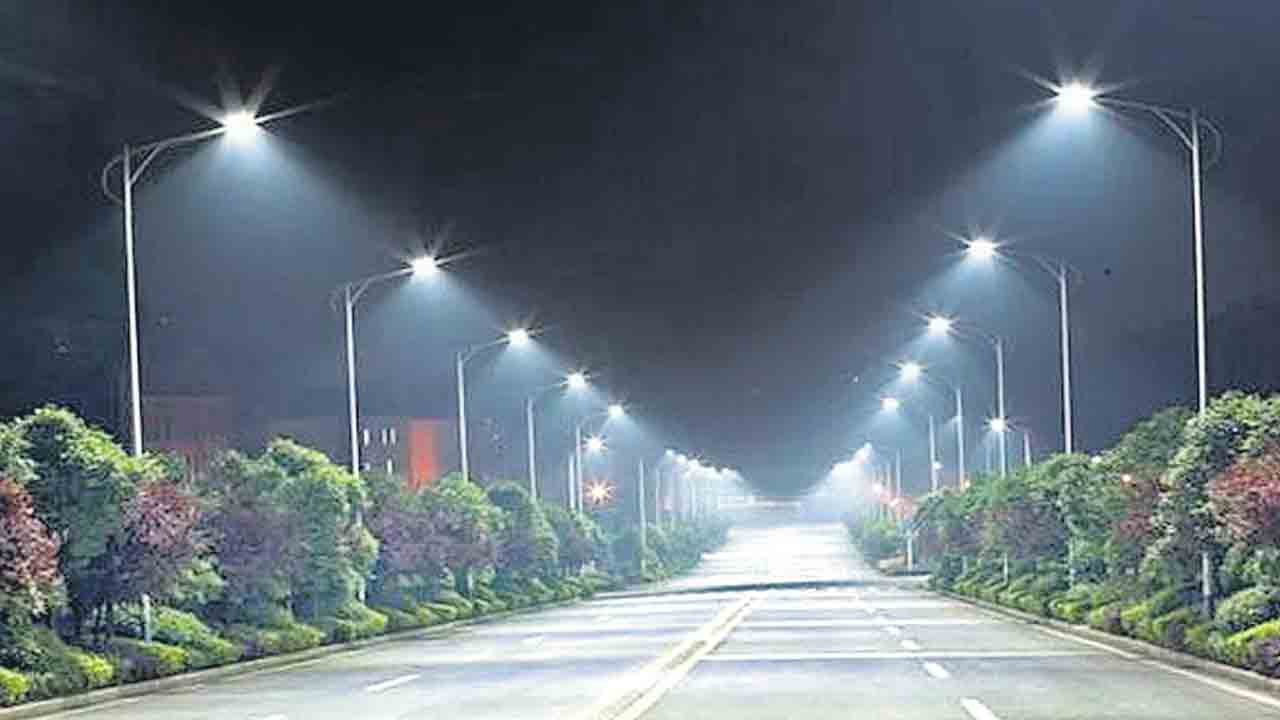వీధి దీపాలకు కొత్త టెండర్లు