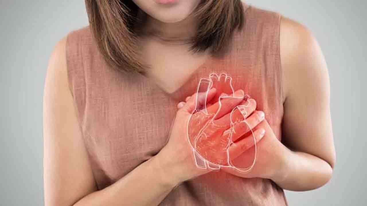 Health tips | గుండెపోటుకు చెక్ పెట్టే ఈ ఫుడ్ ఐటమ్స్ గురించి మీకు తెలుసా..?