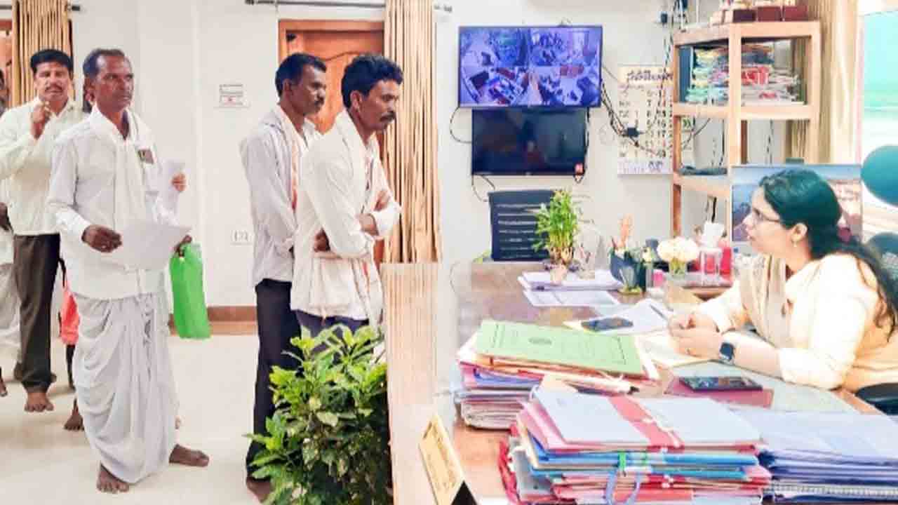Tribal issues | గిరిజన సమస్యల పరిష్కారానికి కృషి : ఐటీడీఏ పీవో ఖుష్బు గుప్తా