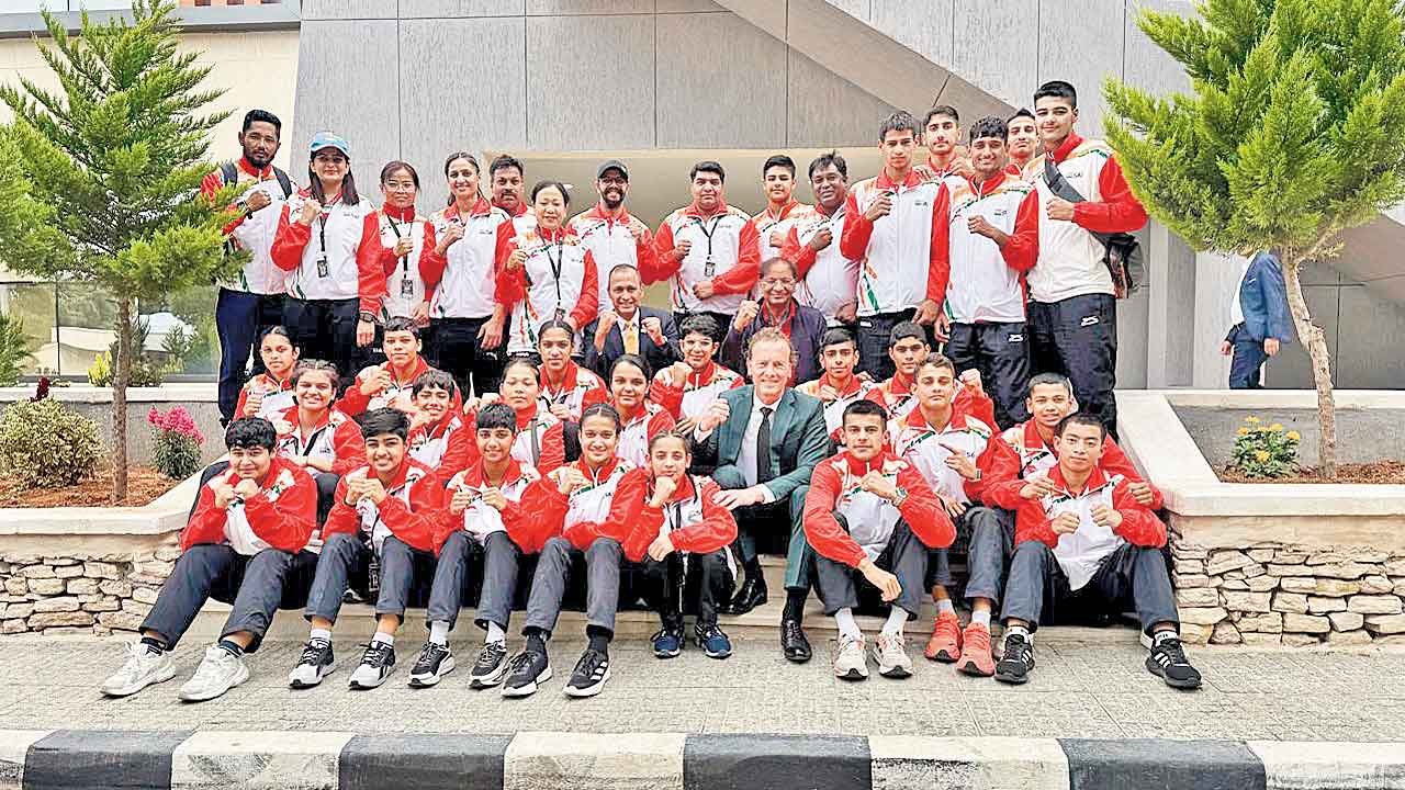 భారత్‌కు నాలుగు స్వర్ణాలు