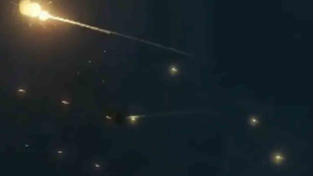 India Pakistan ceasefire | కాల్పుల విరమణకు ముందు.. భారత్‌, పాక్‌ మధ్య వంద   గంటలపాటు దాడులు