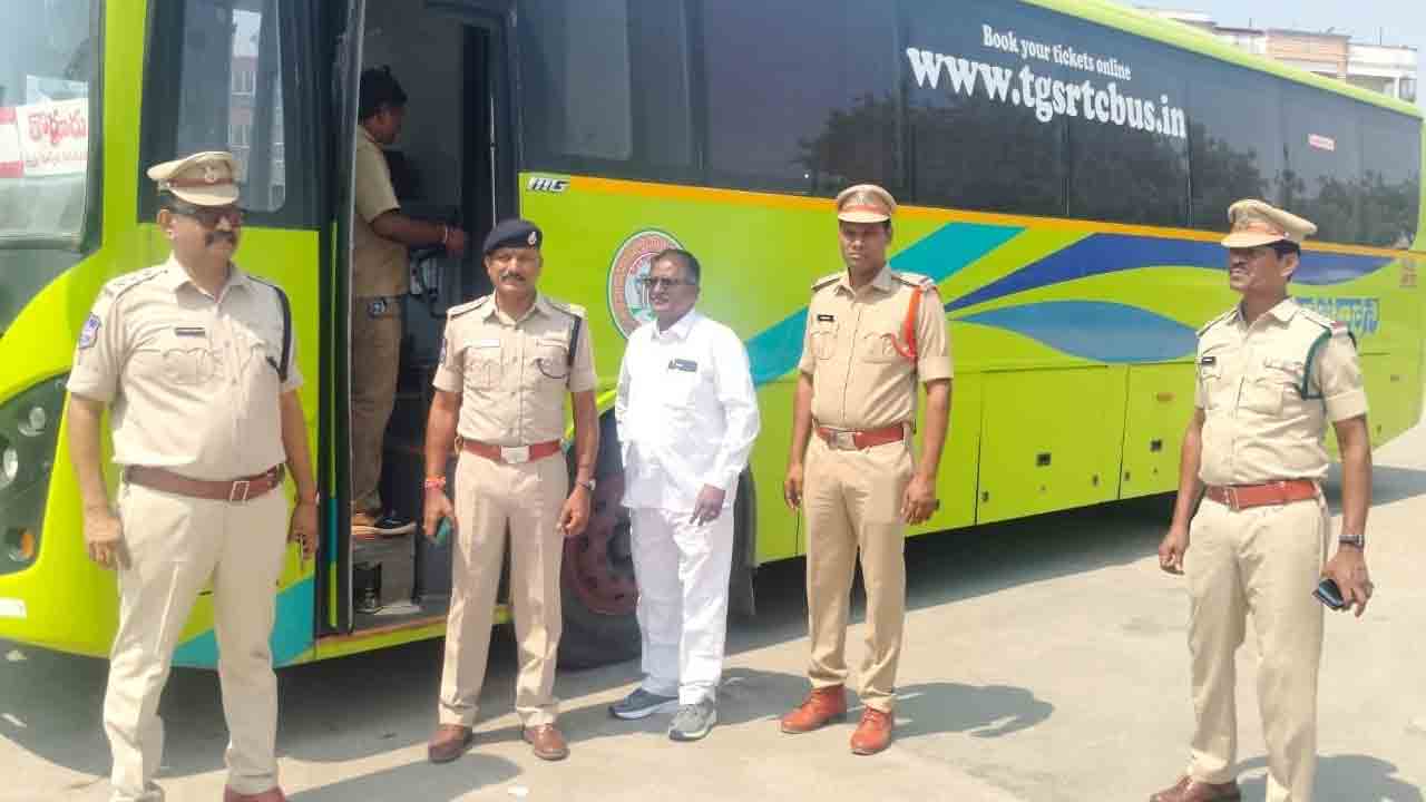 పోలీసుల భద్రత కట్టుదిట్టం