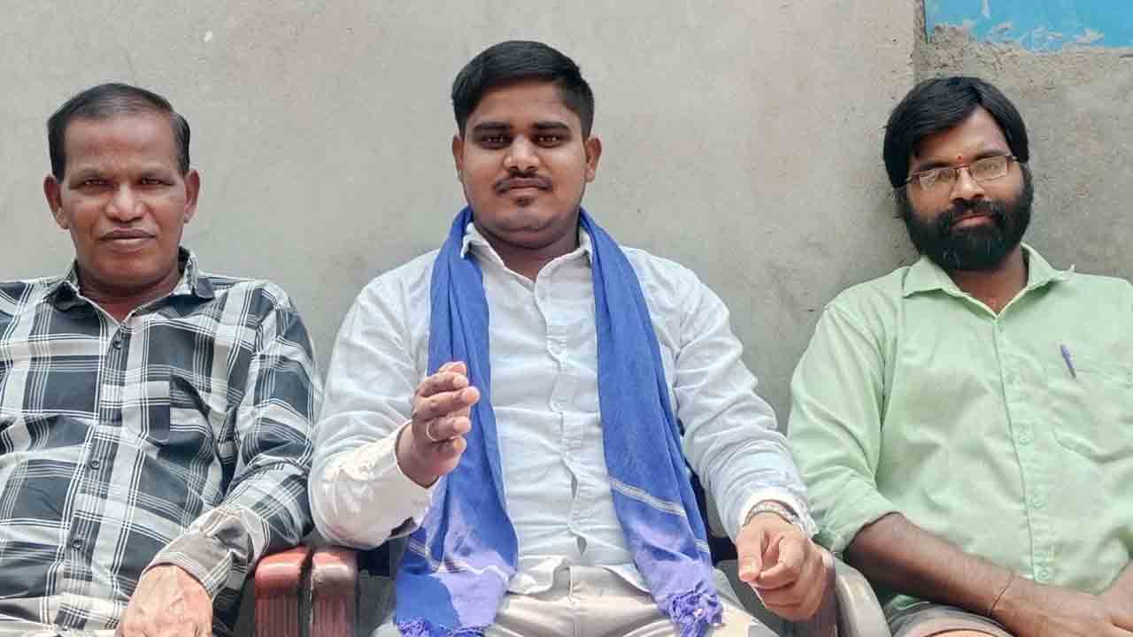 Indiramma Atmiya Bharosa Scheme | ఇందిరమ్మ ఆత్మీయ భరోసా పథకాన్ని వెంటనే అమలు చేయాలి : డీబీఎఫ్‌ కార్యదర్శి వేణు