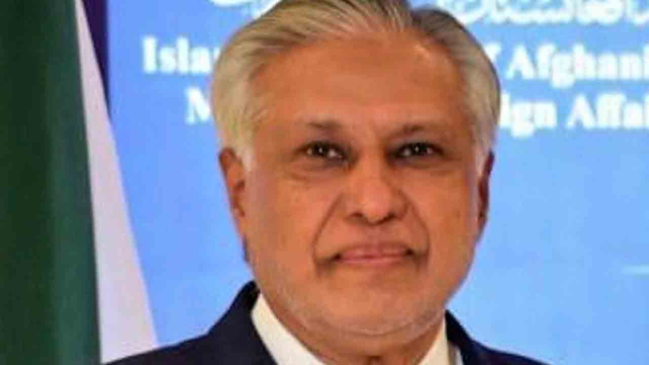 Ishaq Dar | అప్పుడు మేకపోతు గాంభీర్యం.. ఇప్పుడు భయం భయం.. ఉద్రిక్తతలపై మాటమార్చిన పాకిస్థాన్‌