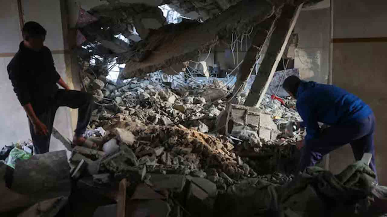 Israeli airstrikes | గాజాపై ఇజ్రాయెల్‌ భీకర దాడులు.. 54 మంది మృతి