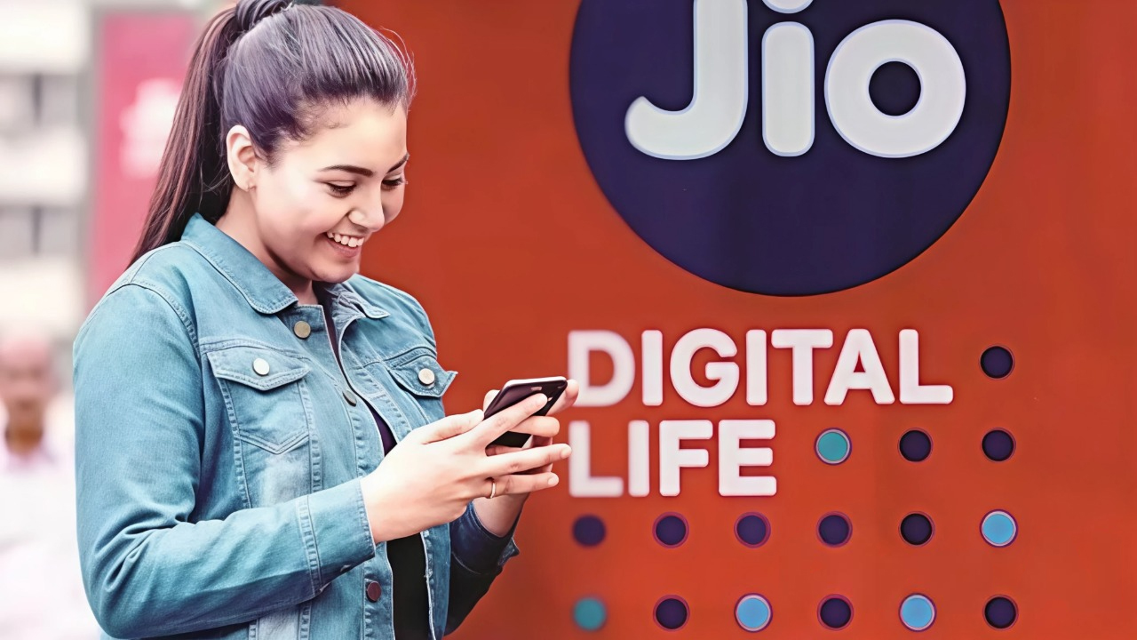Jio Recharge Plan | డేటా లేకుండా 364 రోజుల వ్యాలిడిటీతో.. రిలయన్స్‌ జియో సరికొత్త ప్లాన్స్‌..!