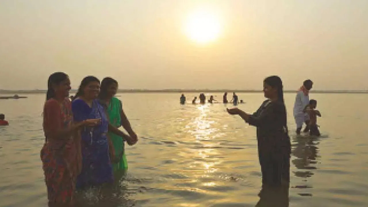 Saraswathi Pushkaralu | ఐదో రోజు సరస్వతీ పుష్కరాలు.. కాళేశ్వరానికి పోటెత్తిన భక్తులు
