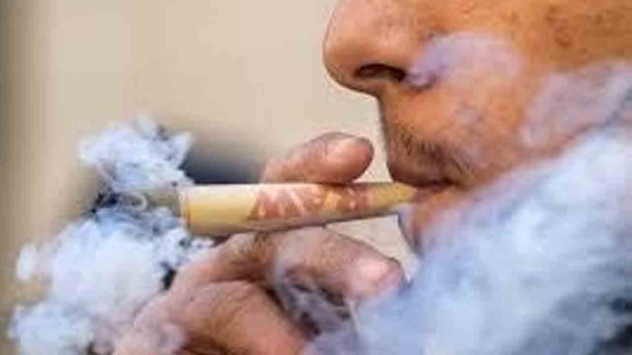 మత్తులో యువత