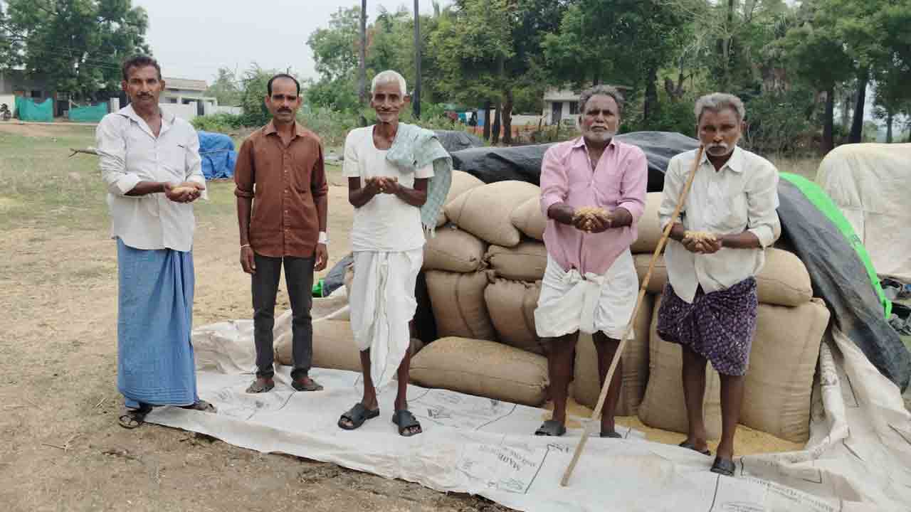 తరుగు పేరుతో దోపిడీపై నిరసన