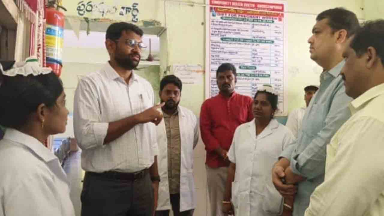 పద్ధతి మార్చుకోకుంటే.. బదిలీ వేటు తప్పదు