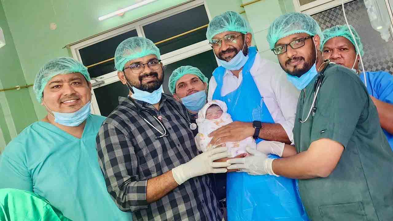 ప్రభుత్వ ఆసుపత్రిలో.. కలెక్టర్ సతీమణి ప్రసవం