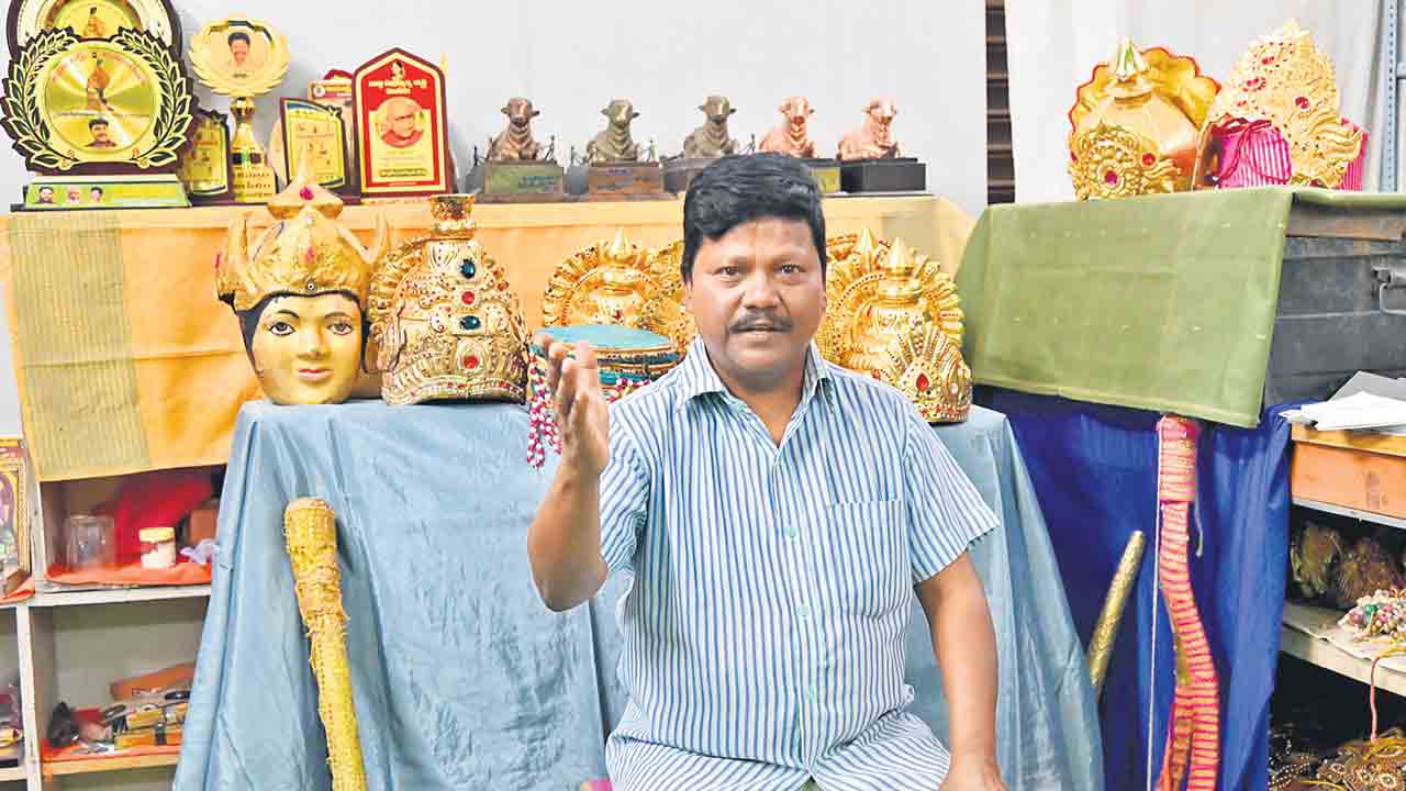 రంగస్థల నందీశ్వరుడు