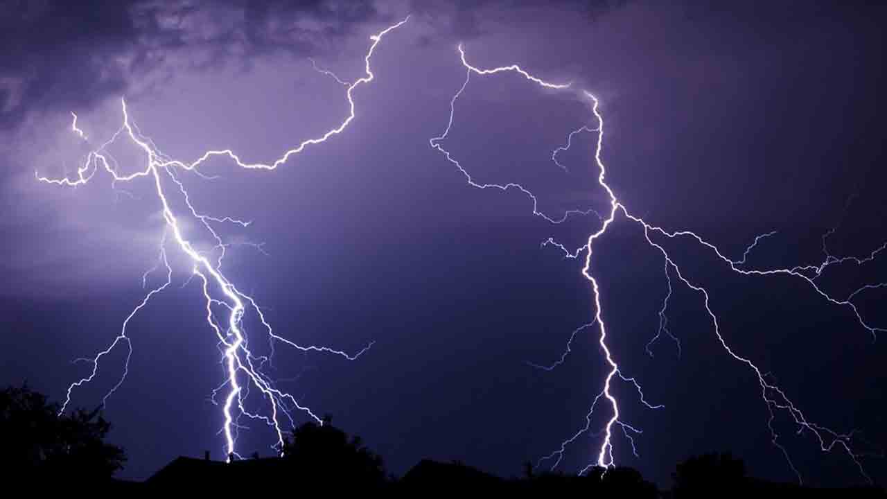 Lightning Strikes | వర్ష బీభత్సం.. పిడుగుపాటుకు తొమ్మిది మంది మృతి