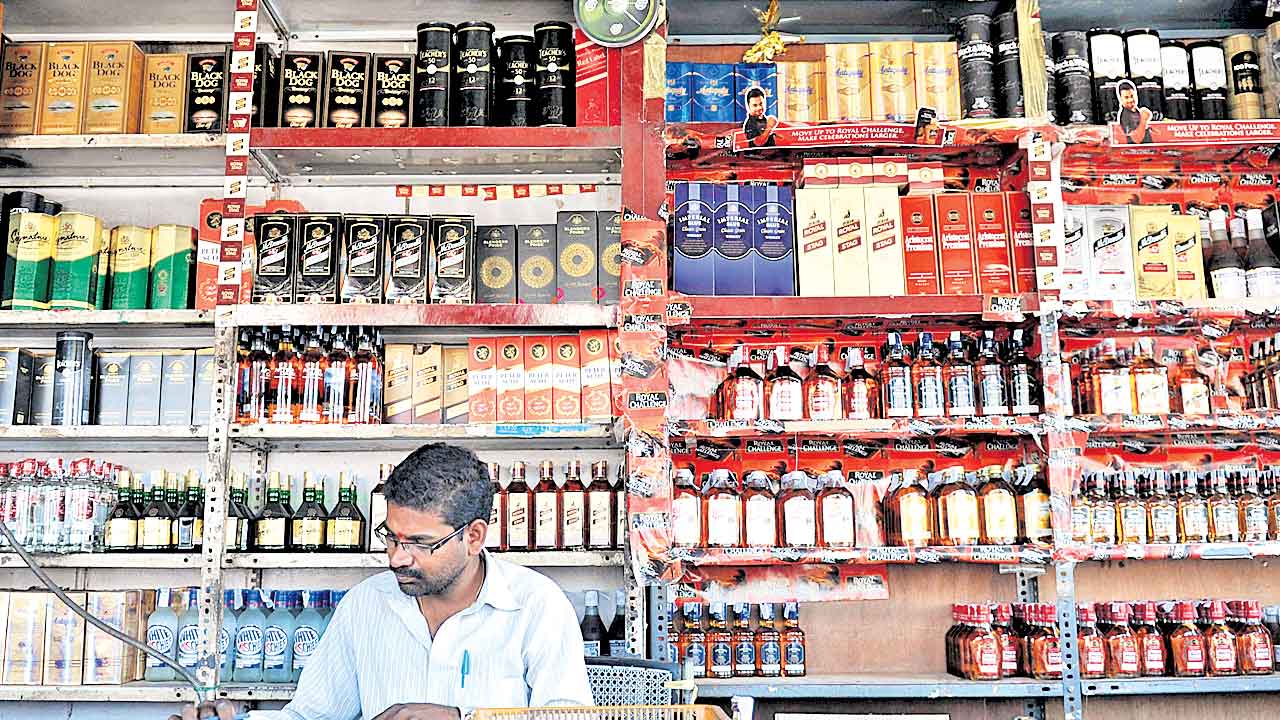 Liquor Prices | లిక్కర్‌ ధర పెంపు.. మద్యం ప్రియులకు రేవంత్‌ సర్కార్‌ రెండోసారి షాక్‌