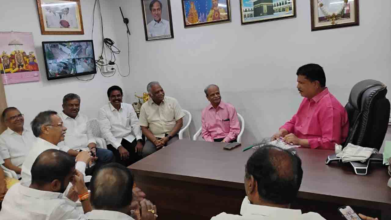 MLA Madhavaram krishna rao | పెండింగ్ పనులు పూర్తి చేసేందుకు కృషి : ఎమ్మెల్యే మాధవరం కృష్ణారావు