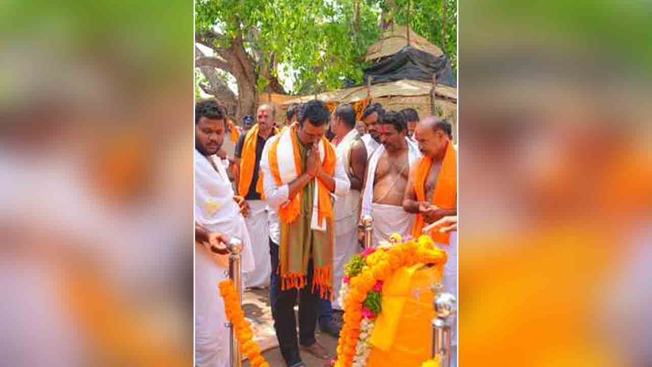 MLA Madhusudhan Reddy | పండుగలతో ఐక్యమత్యం పెరుగుదల : ఎమ్మెల్యే మధుసూదన్ రెడ్డి