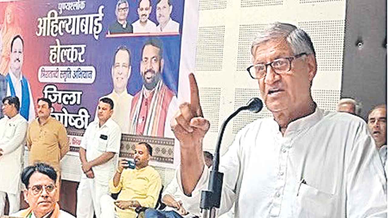 Ramchandra Jangra | బతిమిలాడకుండా పోరాడి ఉండాల్సింది.. పహల్గాం బాధిత మహిళలపై బీజేపీ ఎంపీ వివాదాస్పద వ్యాఖ్యలు