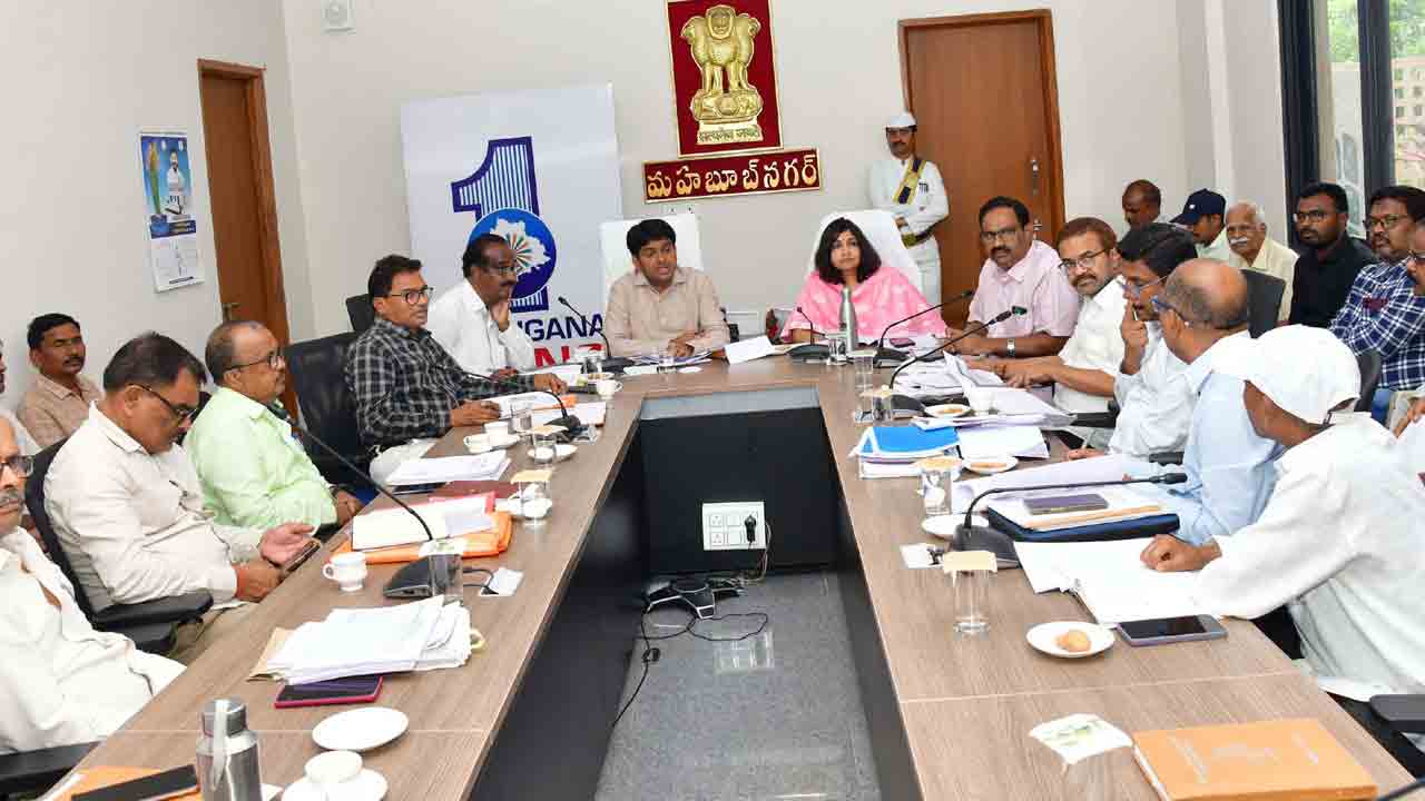 సాగు నీటి ప్రాజెక్టు పనులు వేగవంతం చేయాలి