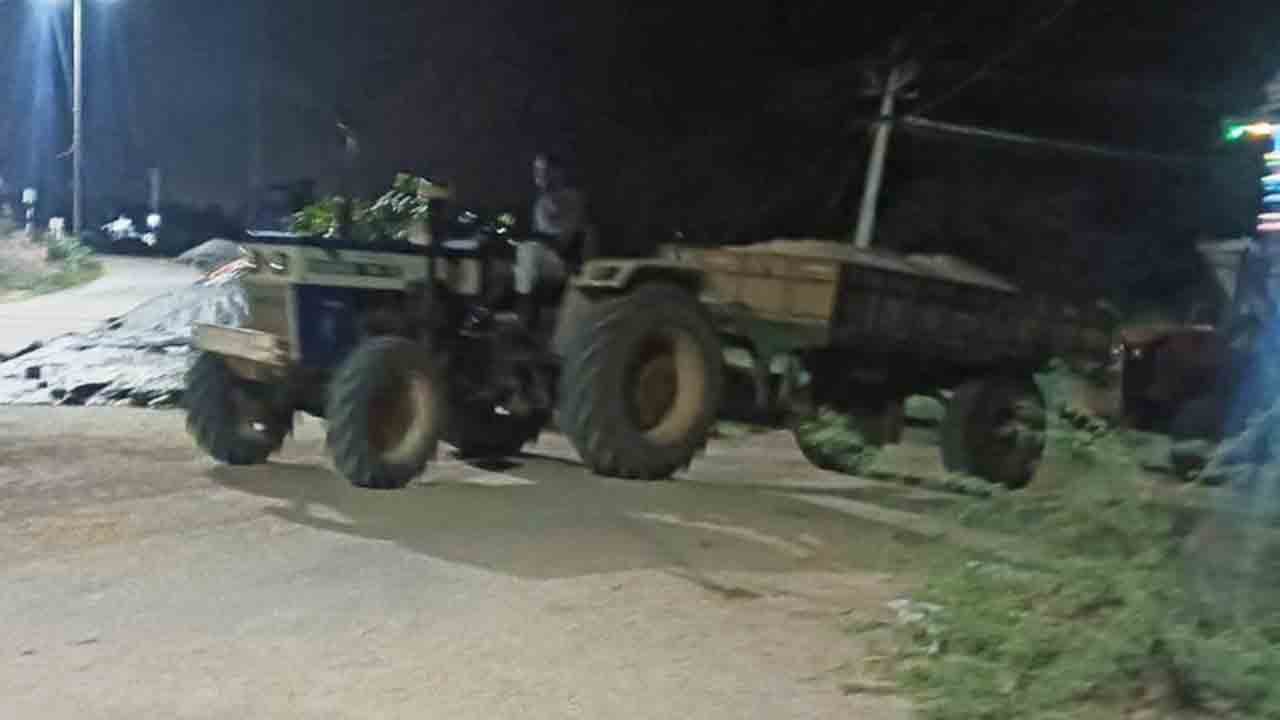 ఇసుక అక్రమ రవాణాకు అడ్డుకట్టేదీ?