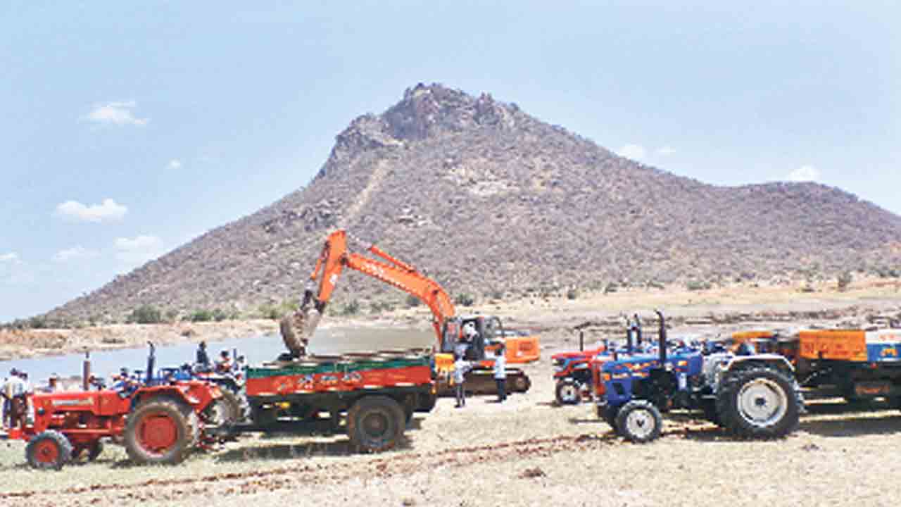 చేనుకు చేవ.. రైతుకు లాభం